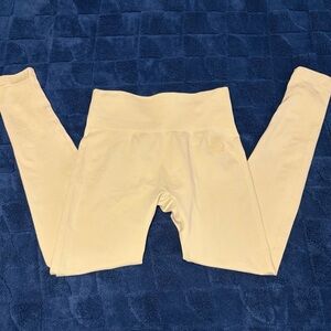 GymPro Women Butter Yellow Seamless Active Leggings